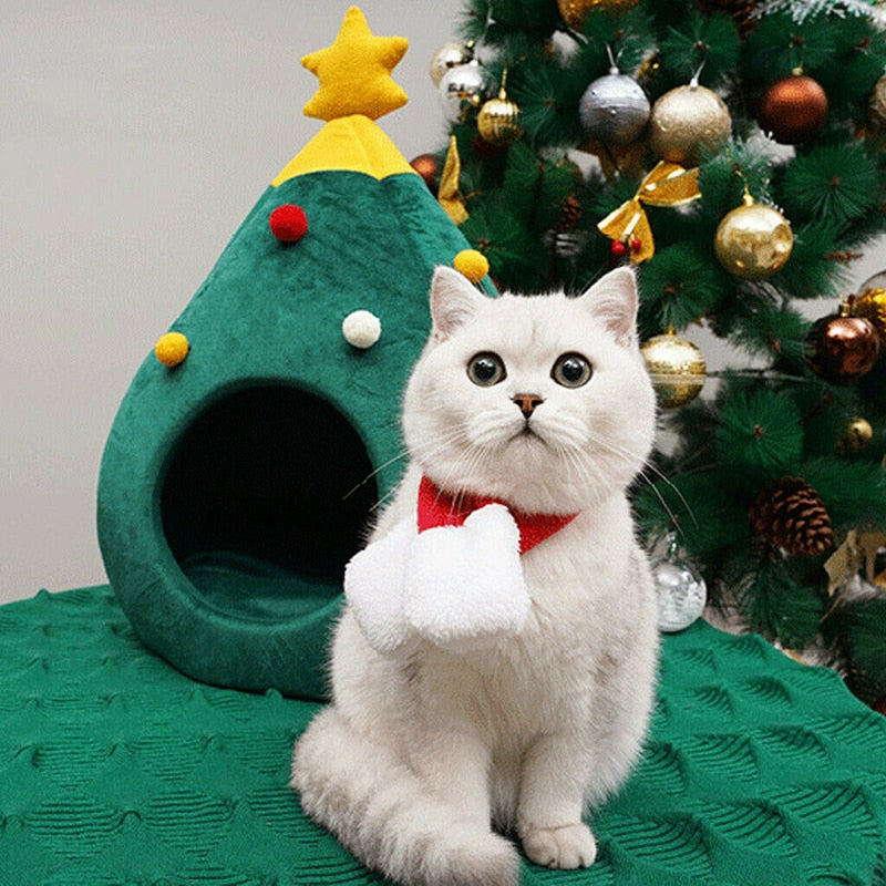 Adorable Christmas Tree Cat Bed